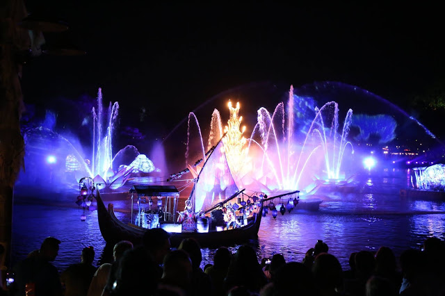 Rivers of Light Debuts at Disney's Animal Kingdom - The Momma Diaries