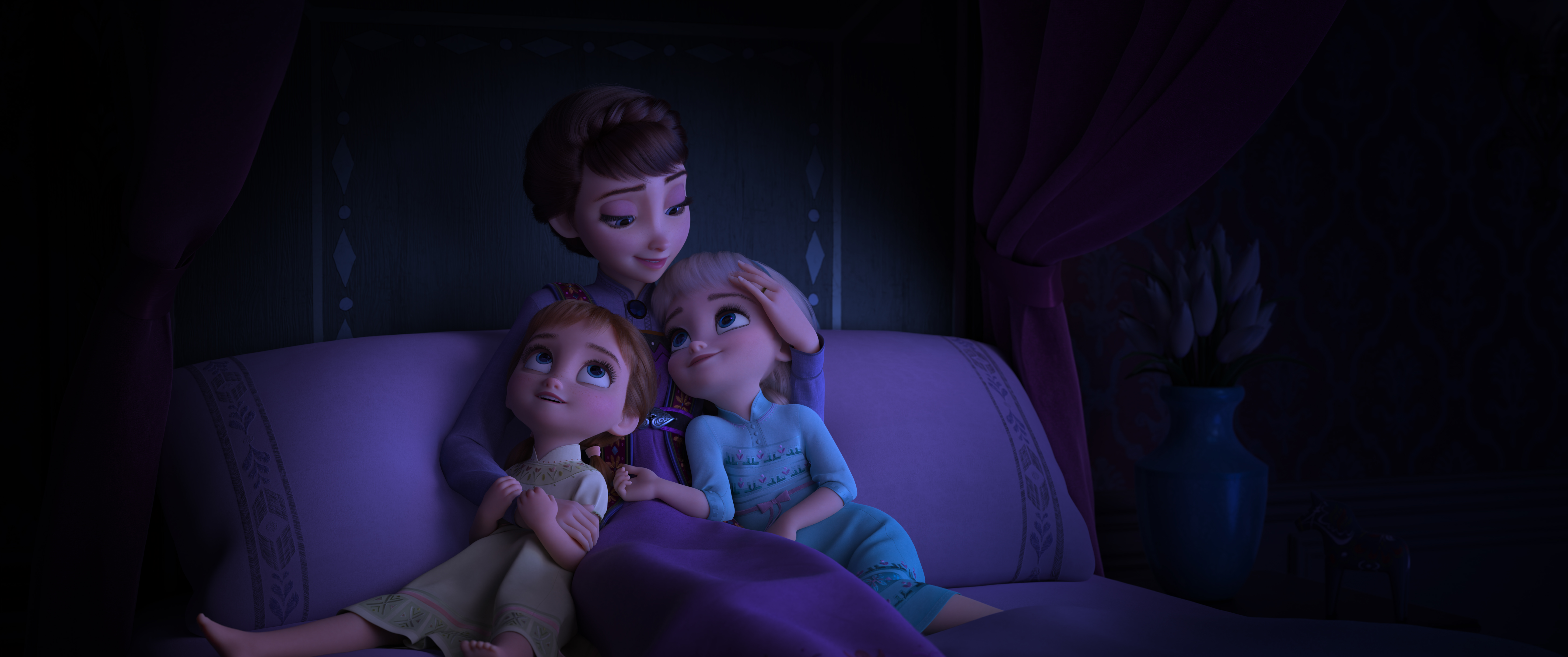 Queen Iduna with Anna and Elsa in Frozen 2